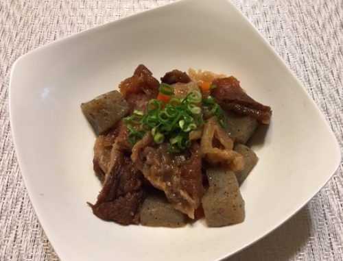 Image: Simmered beef tendon on the dinner table