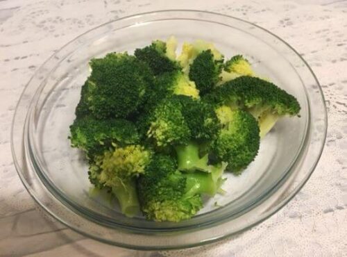 Image Boiled Broccoli Table