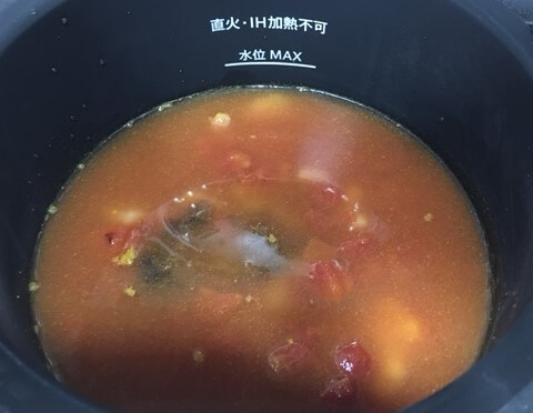 ホットクック レシピ ルーを使わないシーフードカレーの作り方 海の幸いっぱいのおいしいスープカレー