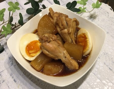 鶏手羽と大根の煮物（エバラ）食卓